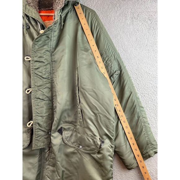 Vintage N3-B Army Green Hooded Fur Trim Hooded Puffer Jacket Coat Mens Sz 44 - Picture 8 of 16